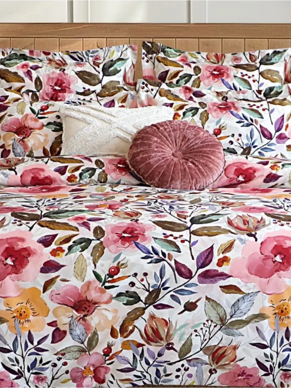 Levtex Home Mona Euro Shams Standard Size Pinks NEW set of 2